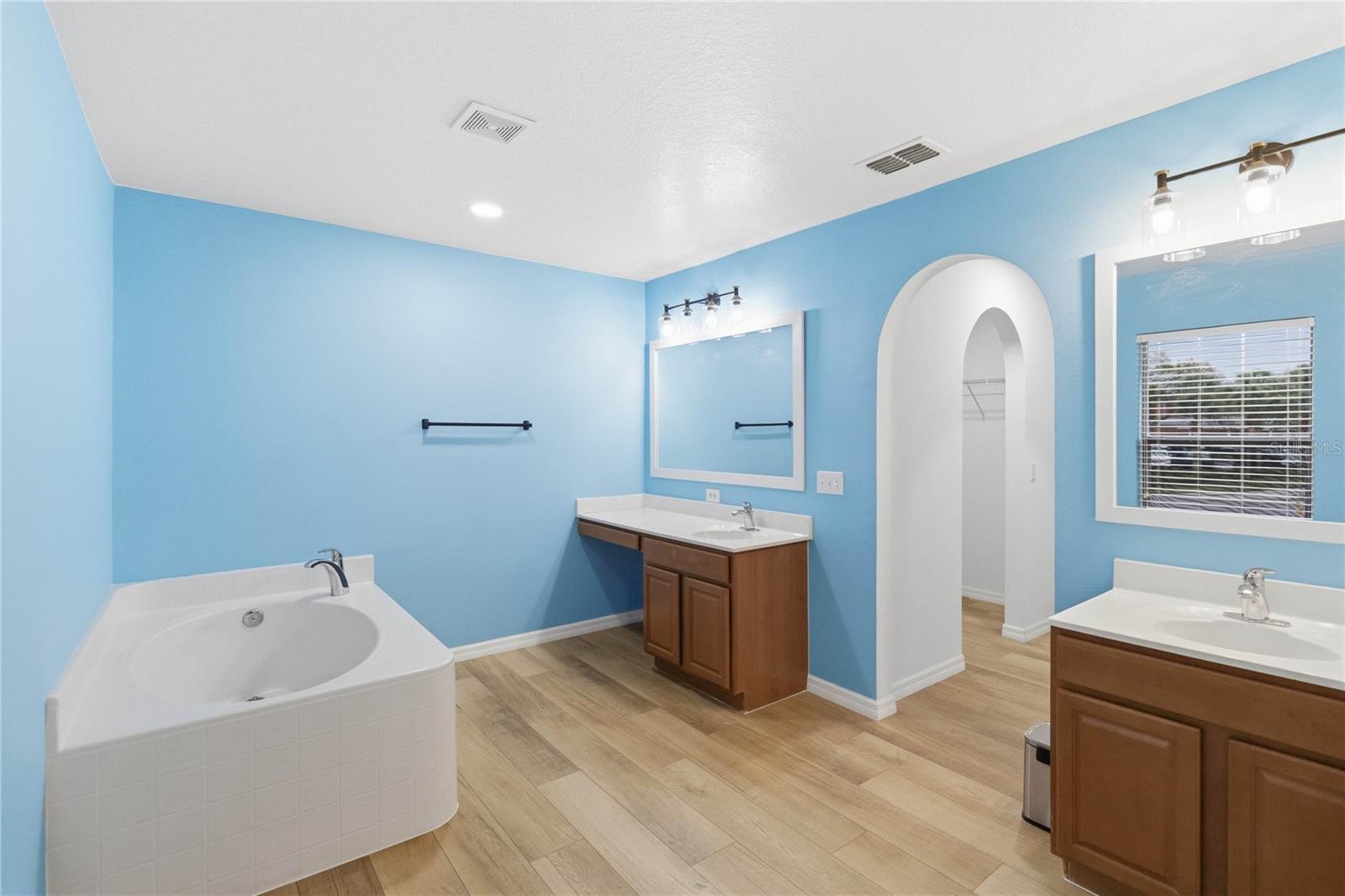 TRAILS - Residential