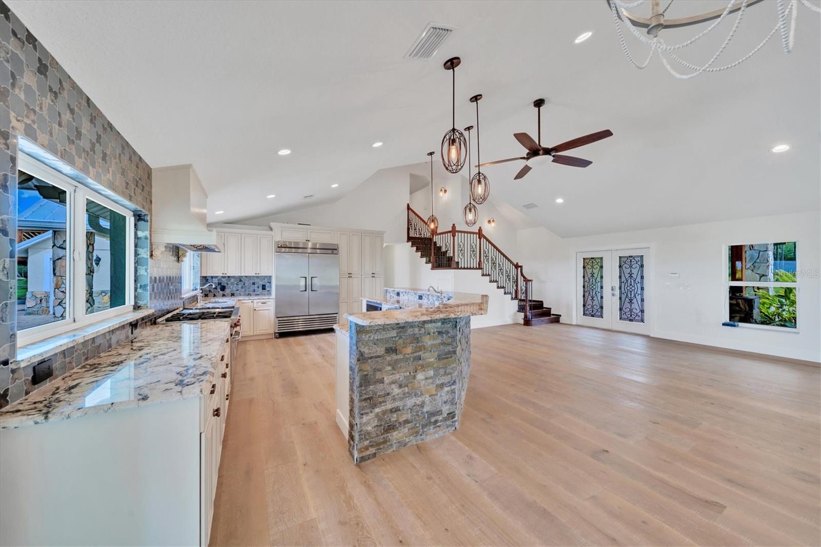 ACREAGE & UNREC - Residential