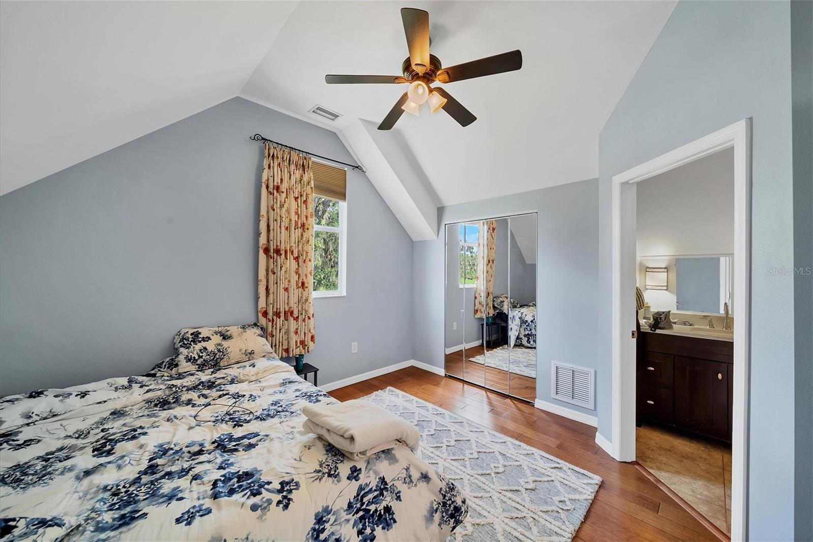 ACREAGE & UNREC - Residential