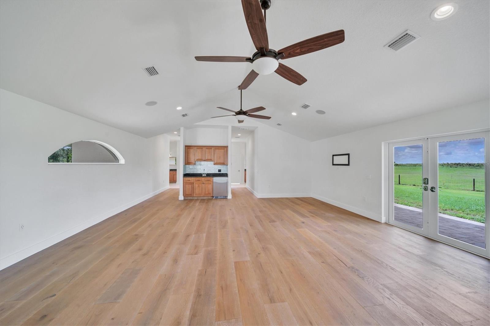 ACREAGE & UNREC - Residential