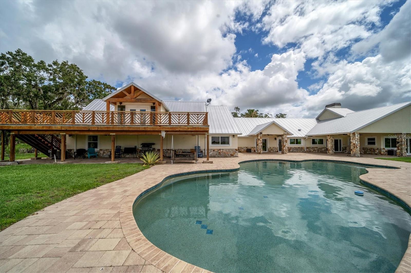 ACREAGE & UNREC - Residential