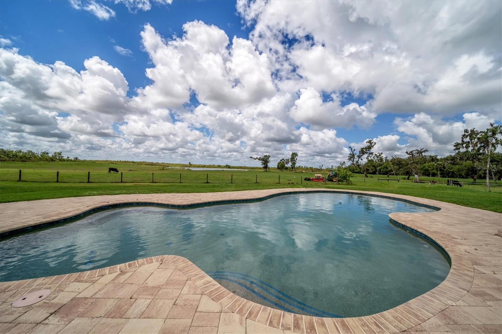 ACREAGE & UNREC - Residential