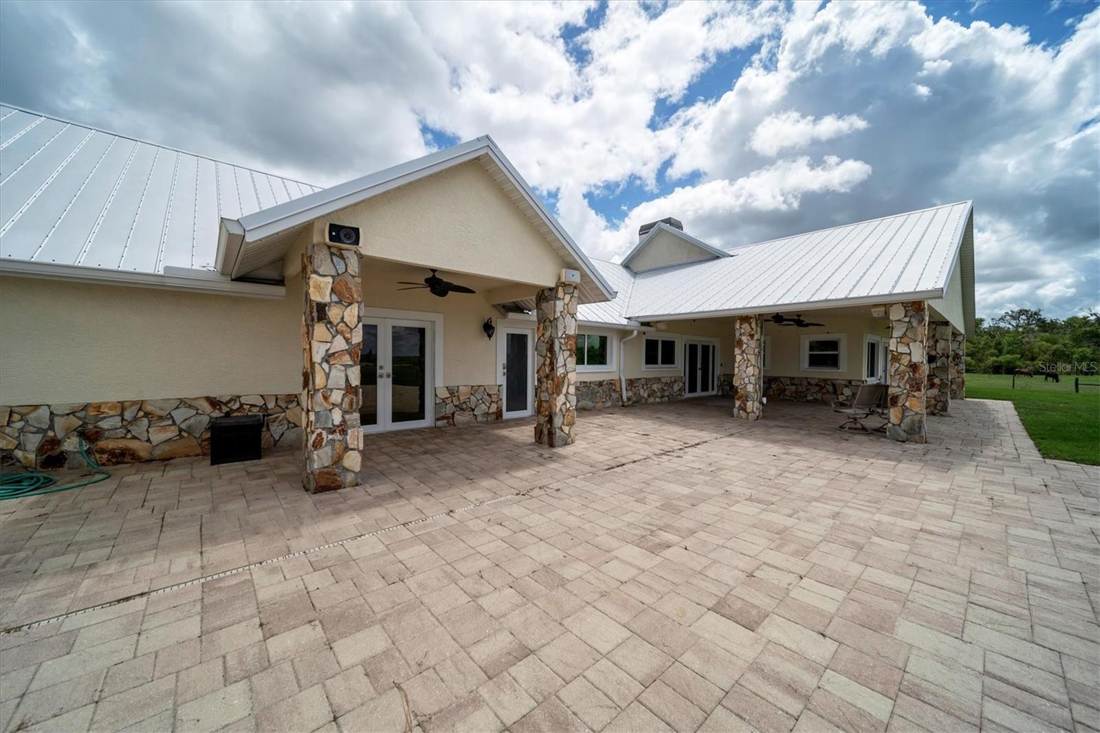 ACREAGE & UNREC - Residential