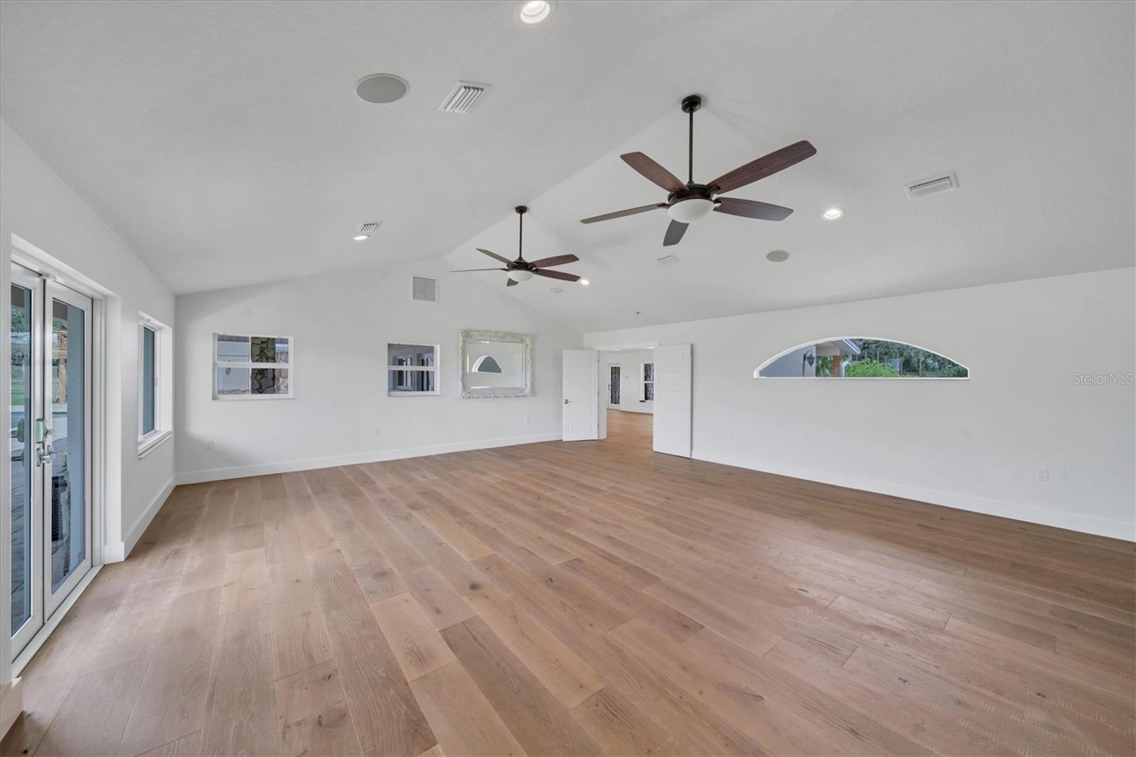 ACREAGE & UNREC - Residential