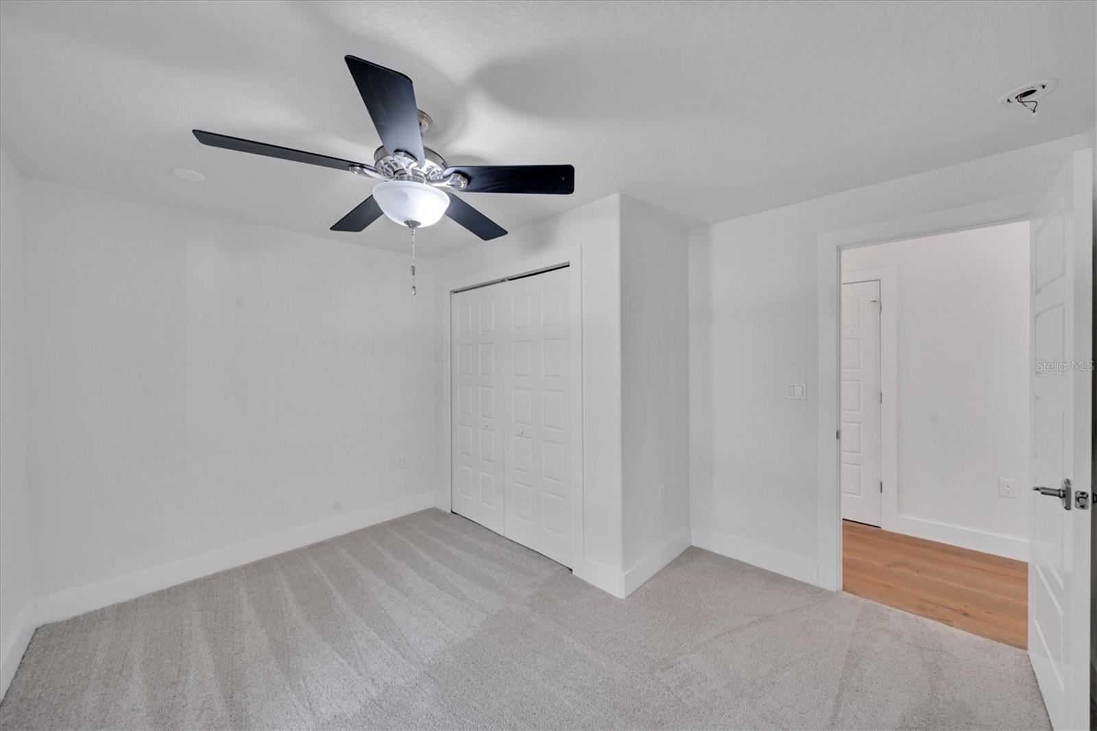 ACREAGE & UNREC - Residential