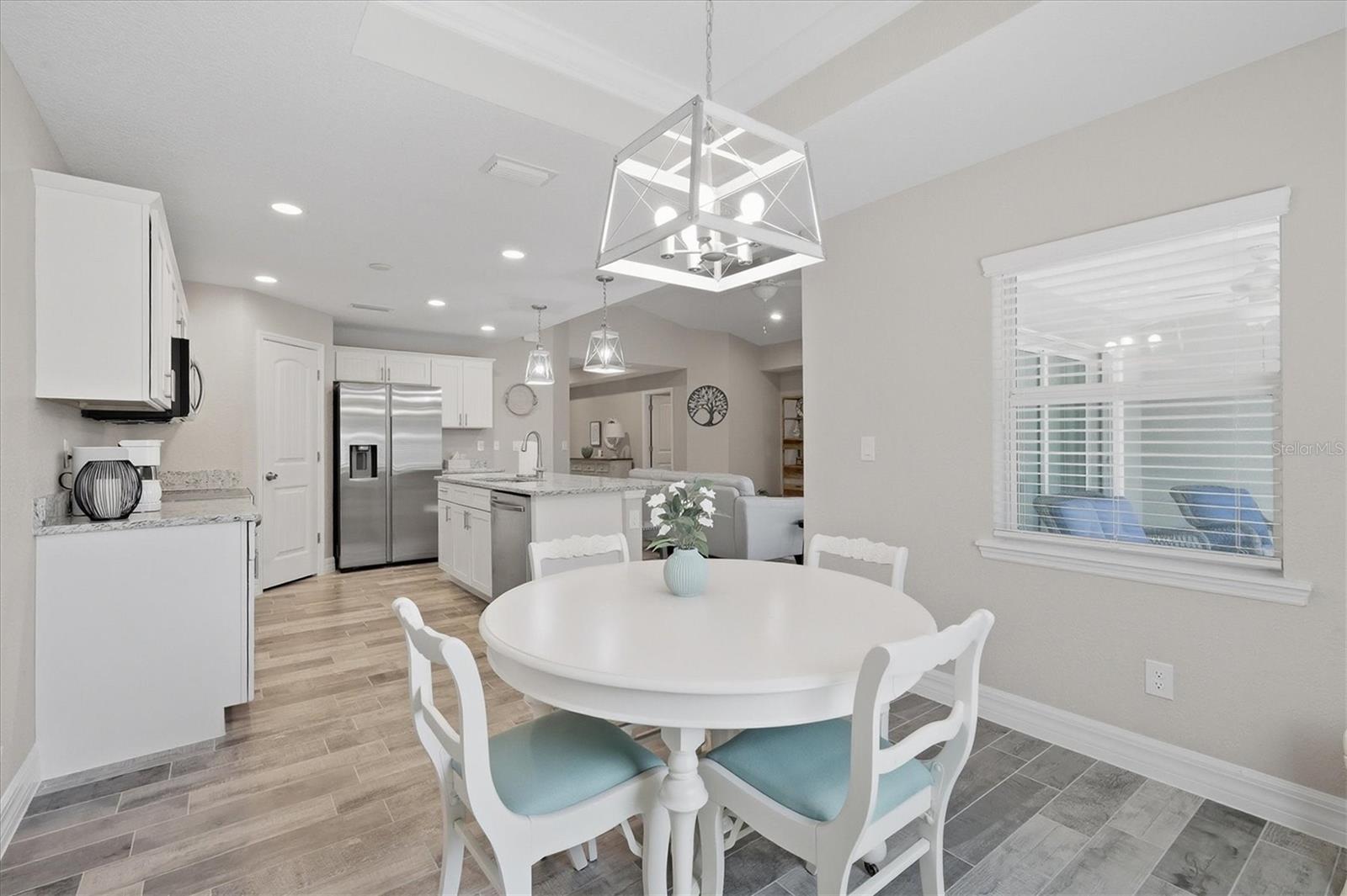 ROTONDA LAKES - Residential