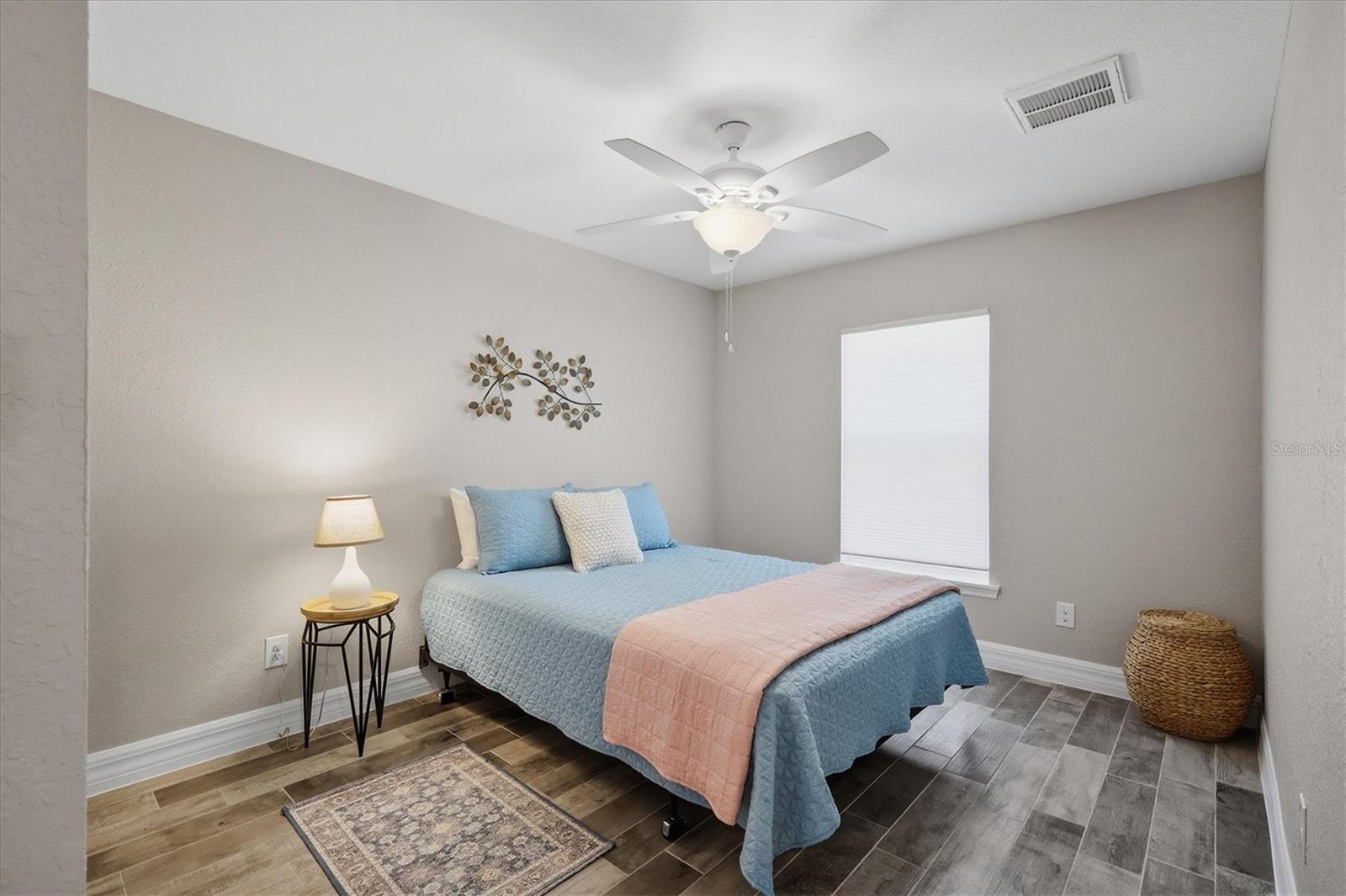 ROTONDA LAKES - Residential