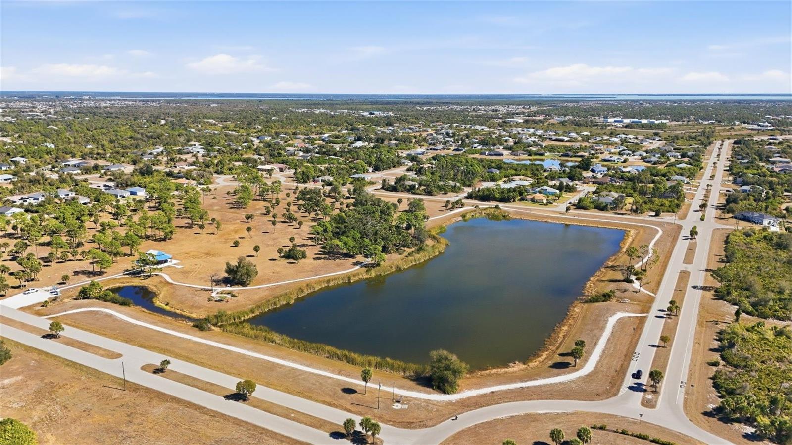 ROTONDA LAKES - Residential