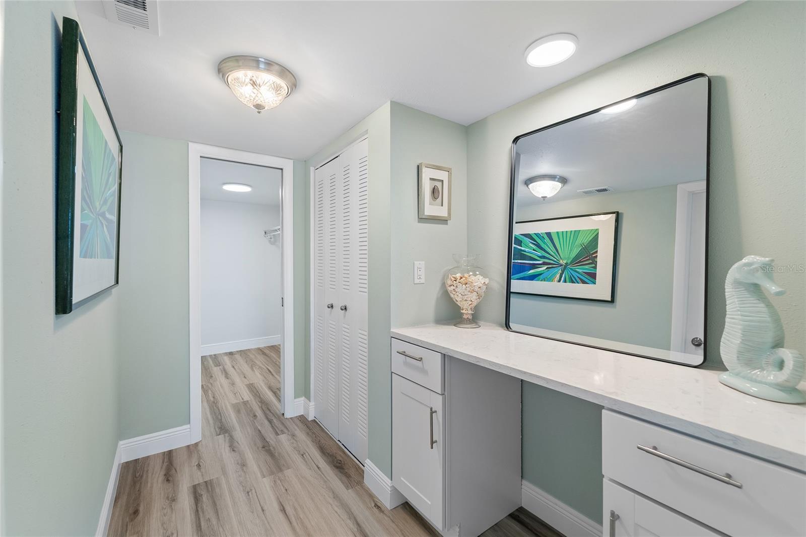THREE PALMS POINTE CONDO - Residential