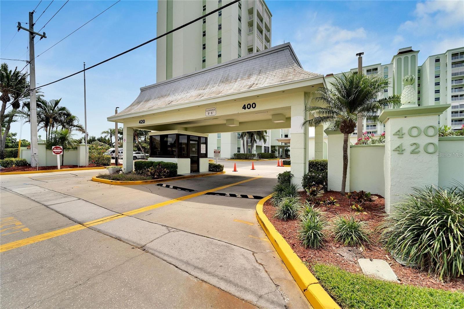 THREE PALMS POINTE CONDO - Residential