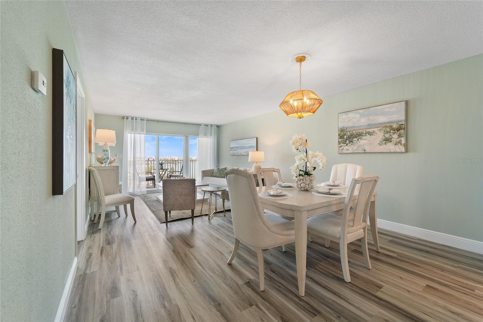 THREE PALMS POINTE CONDO - Residential