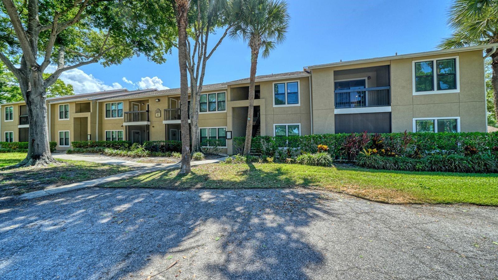 4024 CROCKERS LAKE BOULEVARD 27