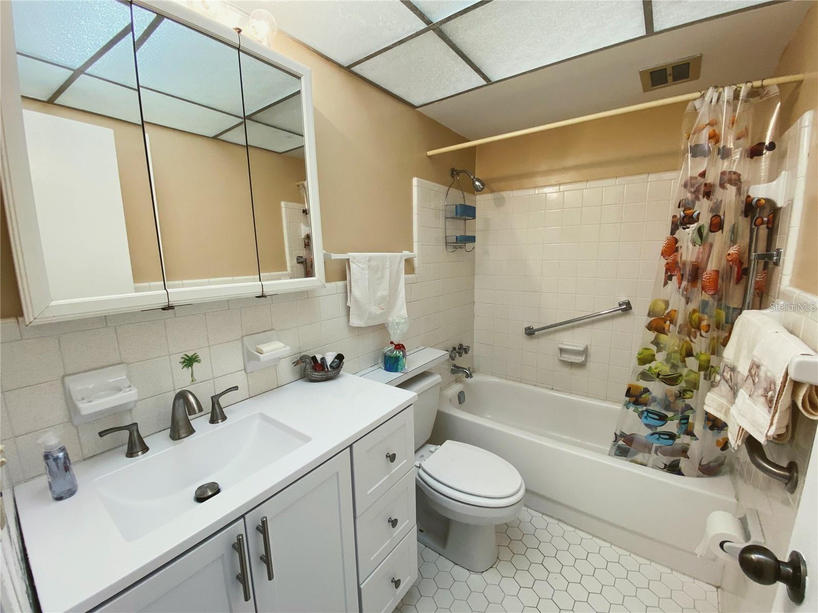 SEMINOLE GARDEN APTS CO-OP - Residential Lease