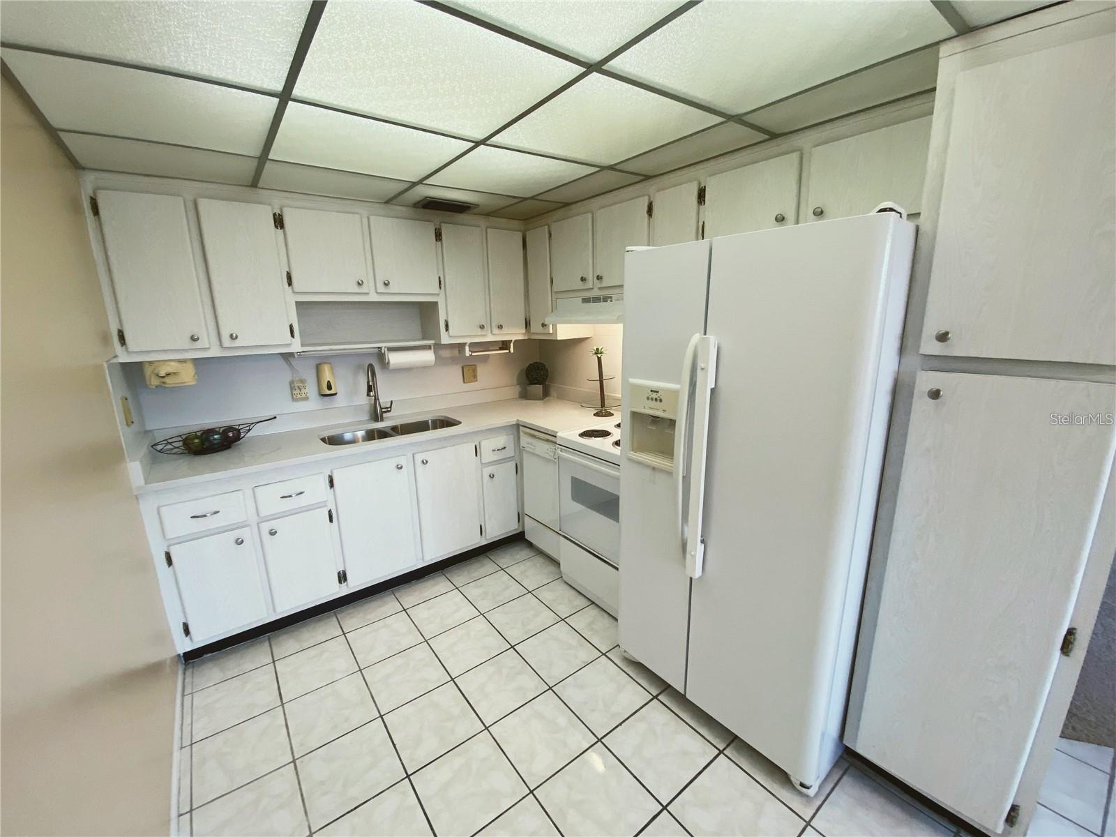 SEMINOLE GARDEN APTS CO-OP - Residential Lease