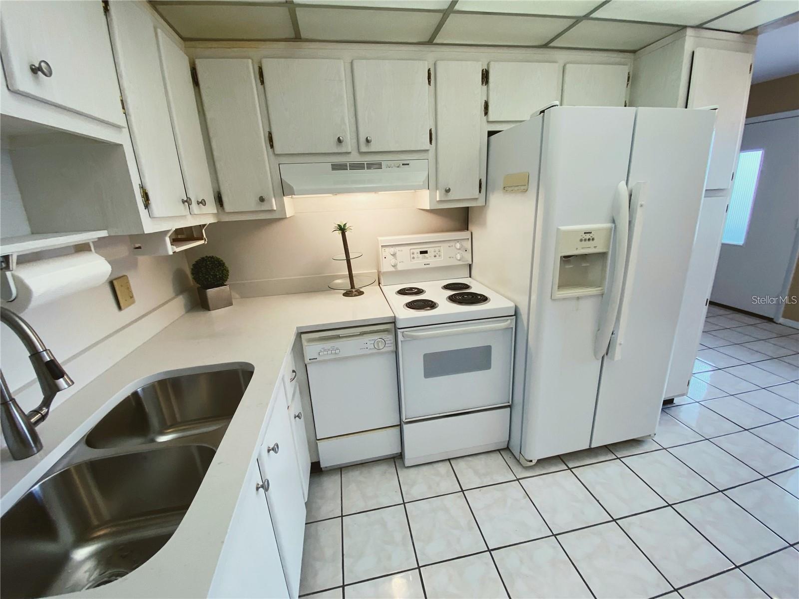 SEMINOLE GARDEN APTS CO-OP - Residential Lease