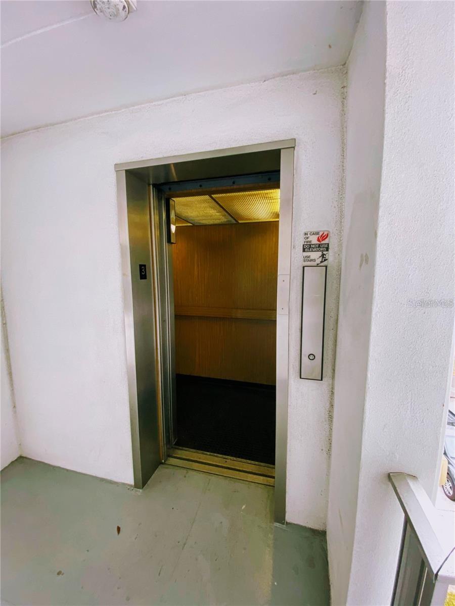 SEMINOLE GARDEN APTS CO-OP - Residential Lease