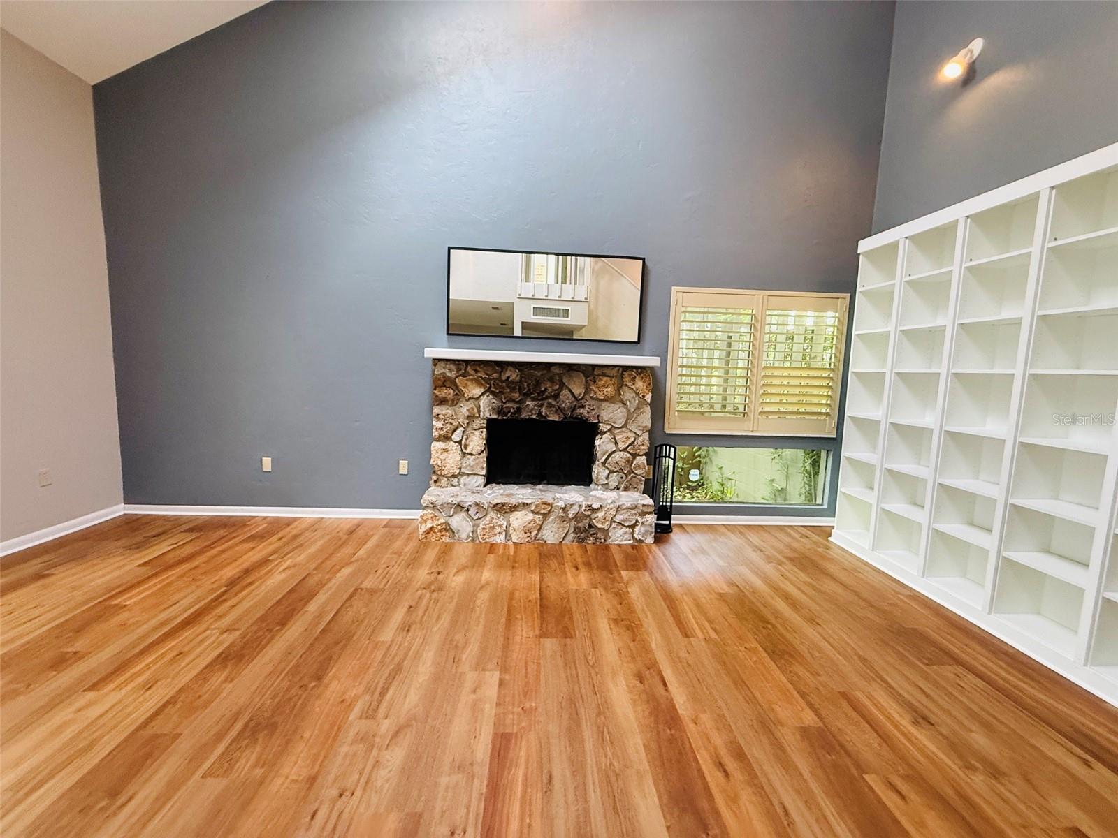 1629 NW 19TH CIRCLE