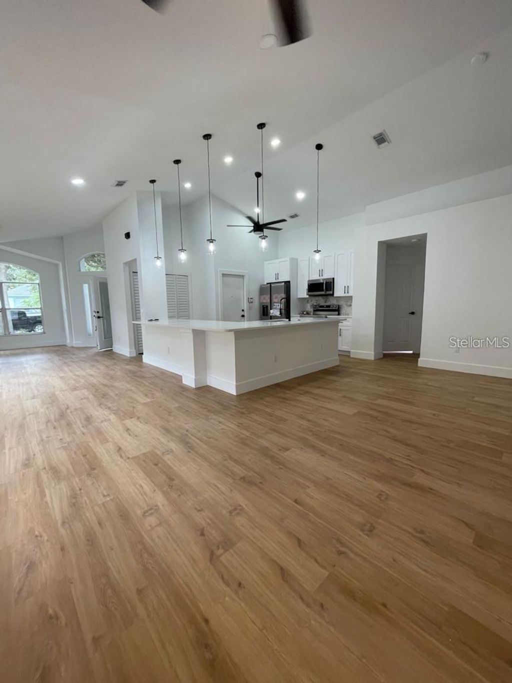 Photo of 15909 Green Cove Boulevard, Clermont, FL 34714 (MLS # S5131760)