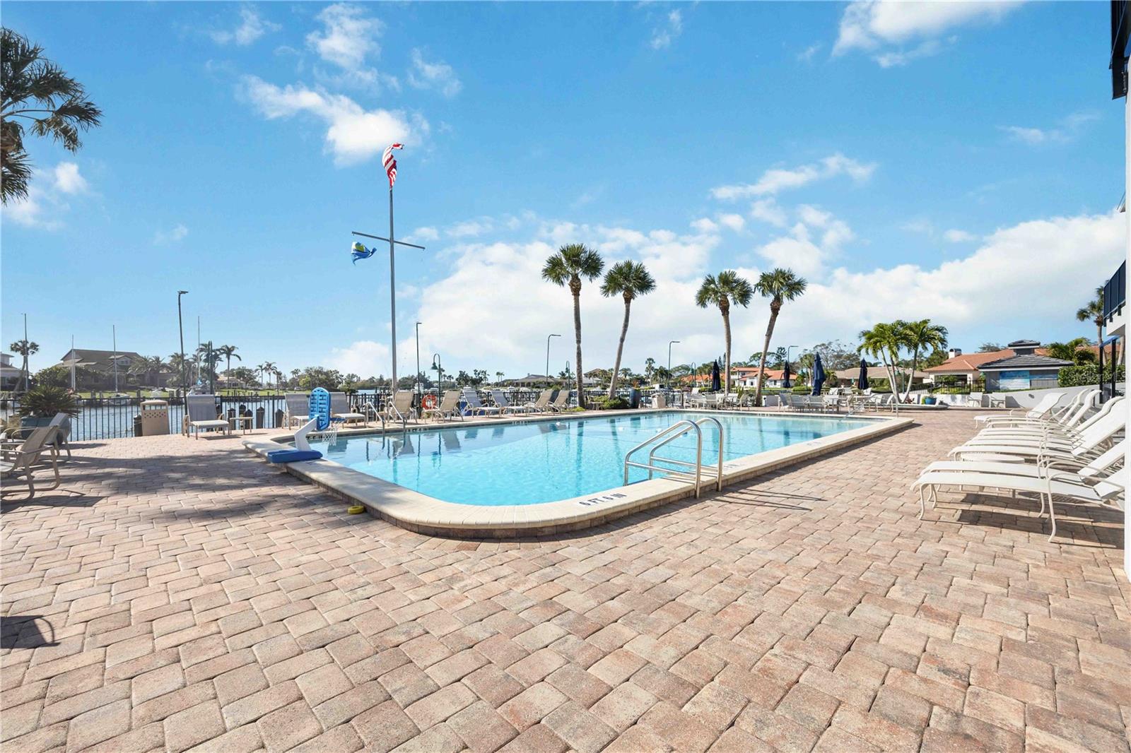 SOUTHBAY YACHT & RACQUET CLUB - Residential Lease