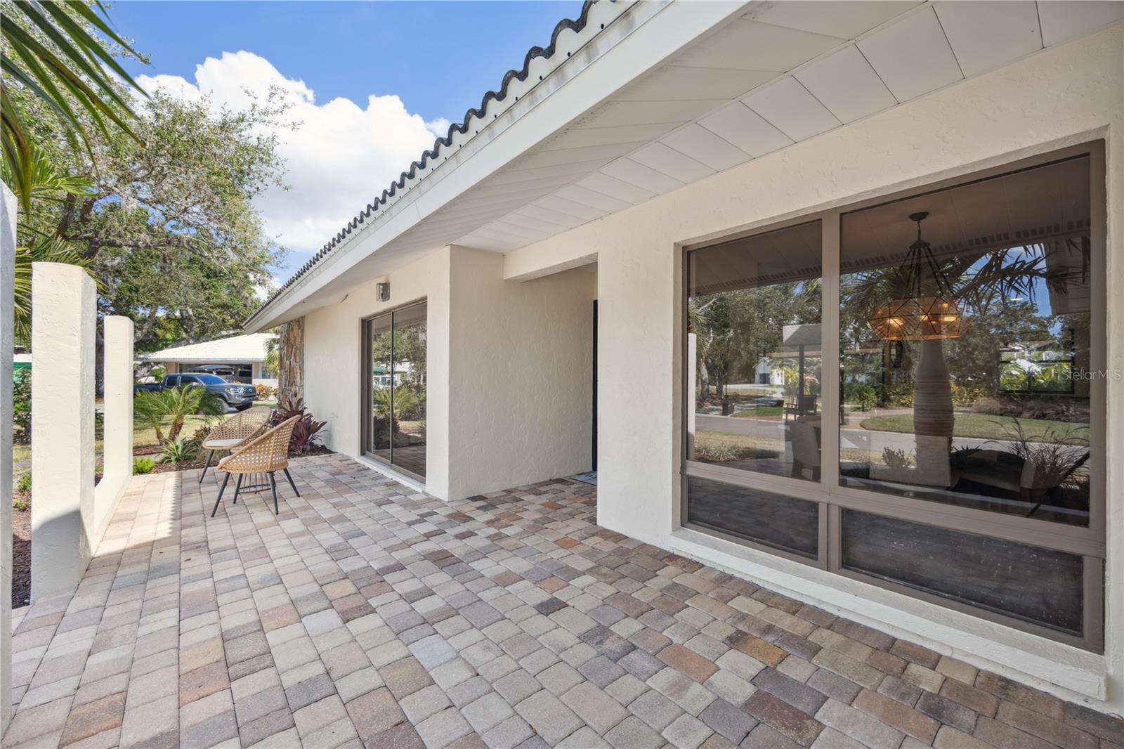 SOUTHBAY YACHT & RACQUET CLUB - Residential Lease