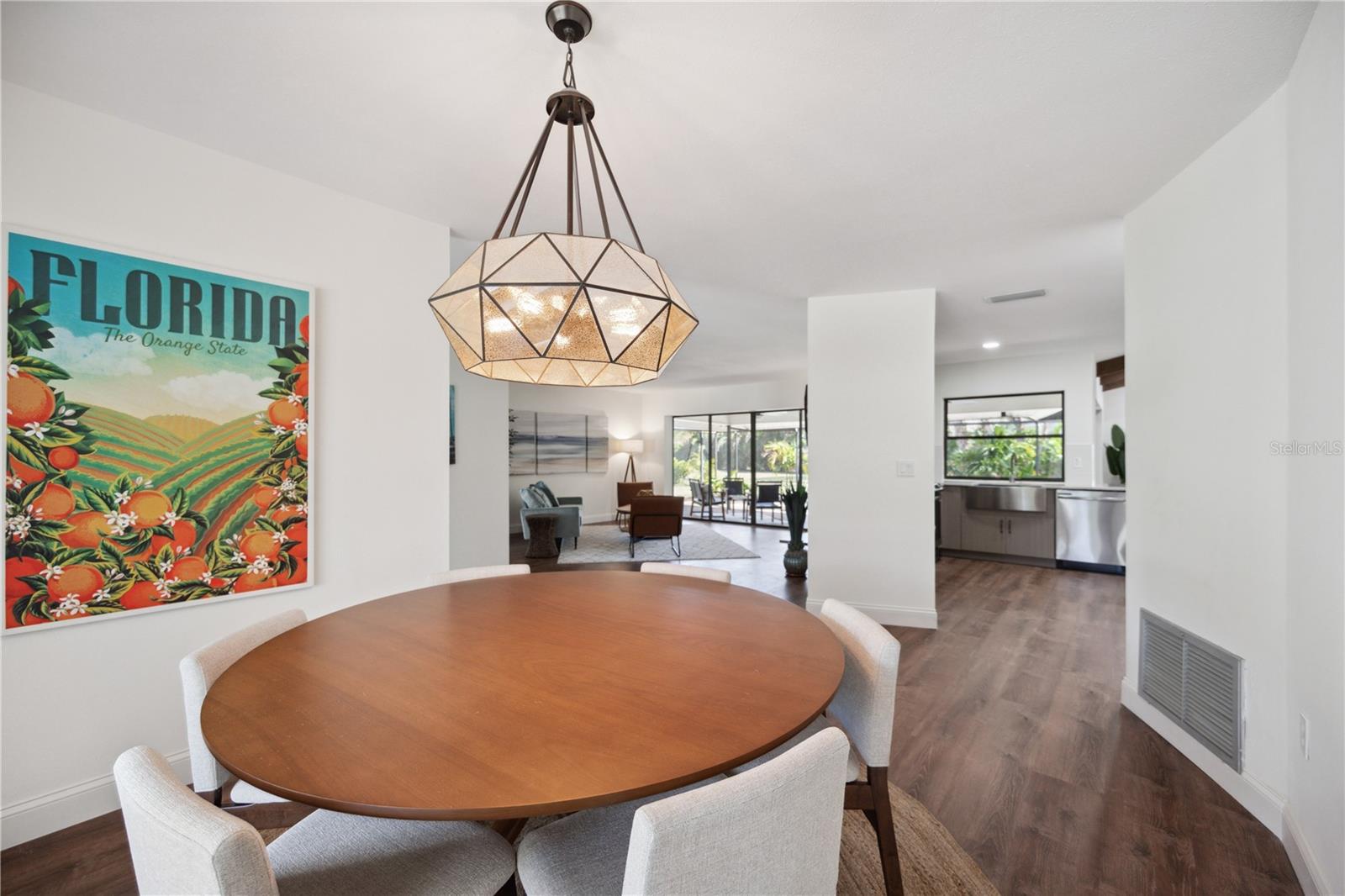 SOUTHBAY YACHT & RACQUET CLUB - Residential Lease