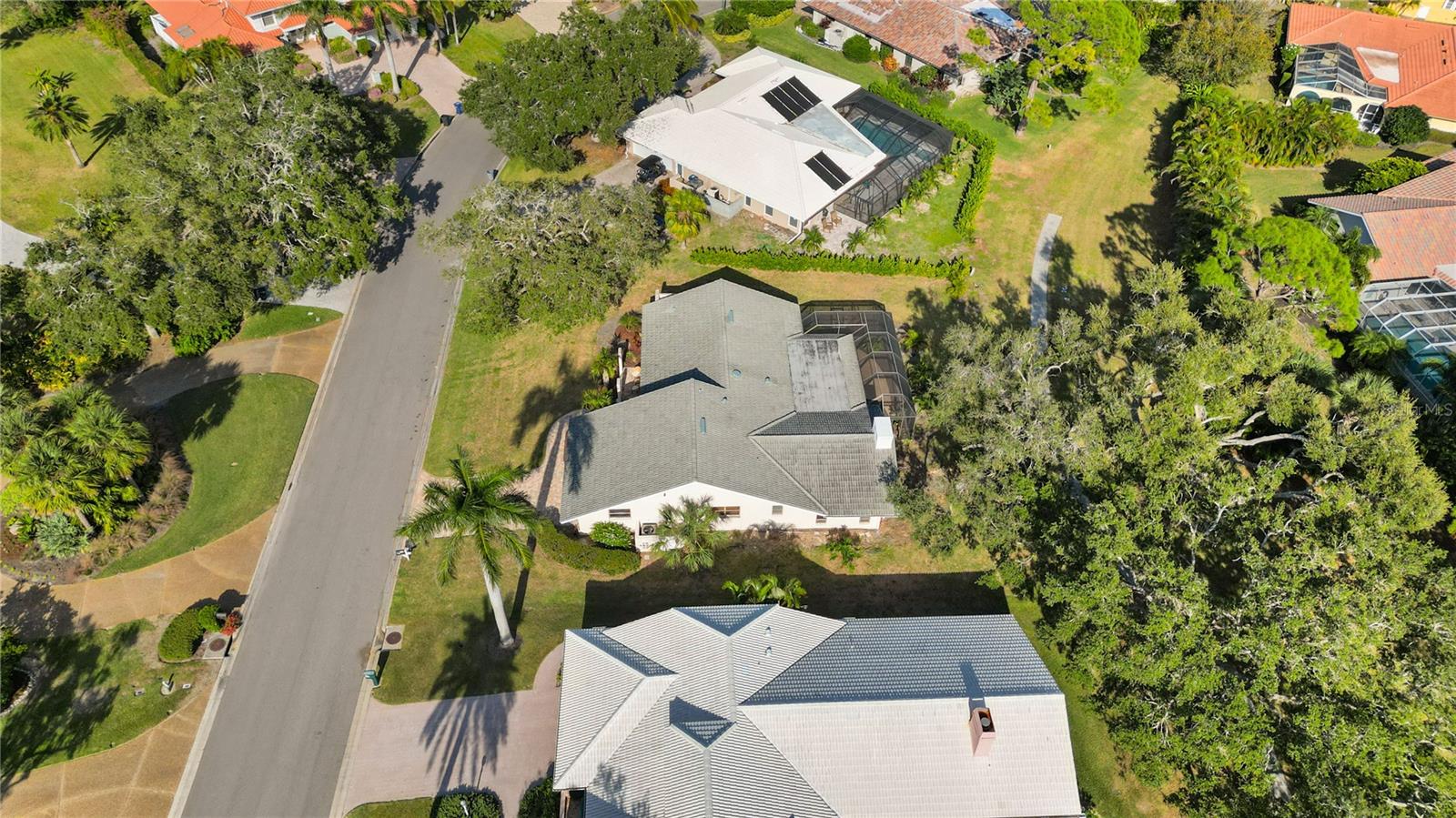 SOUTHBAY YACHT & RACQUET CLUB - Residential Lease