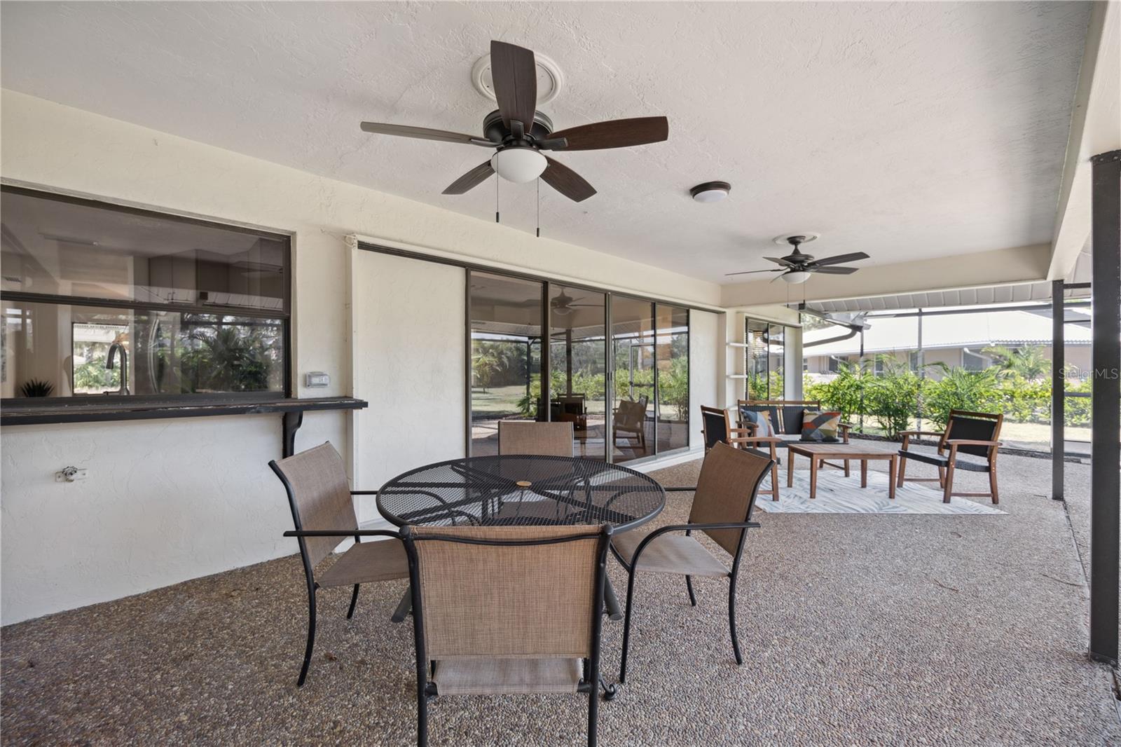 SOUTHBAY YACHT & RACQUET CLUB - Residential Lease