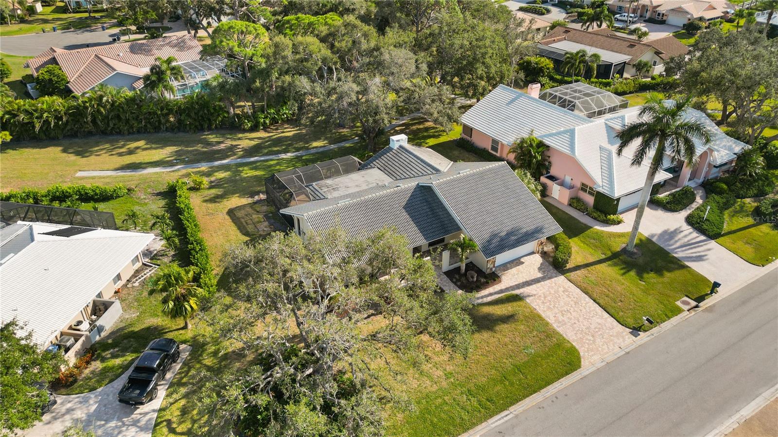 SOUTHBAY YACHT & RACQUET CLUB - Residential Lease
