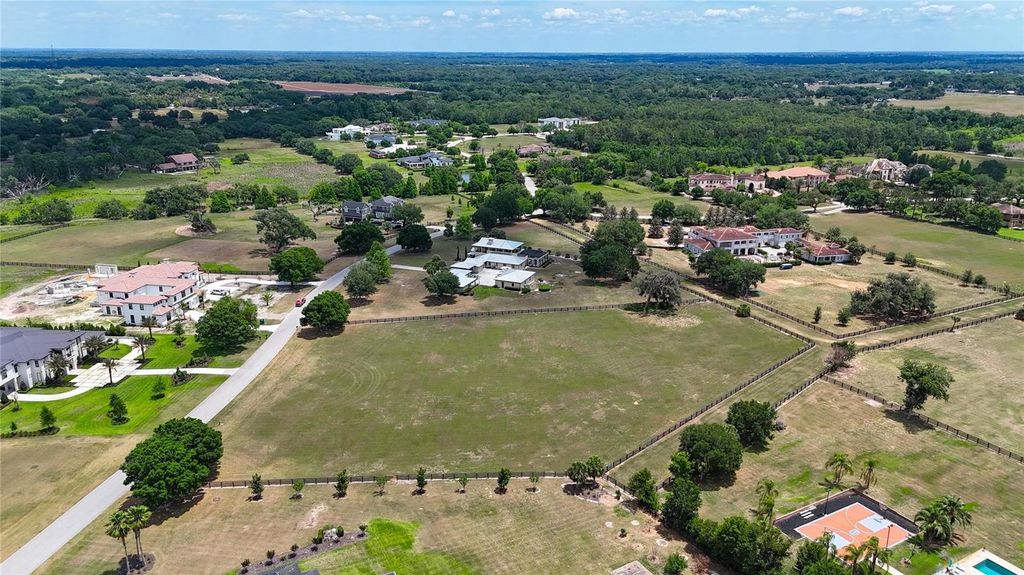 Photo of 12325 Stonelake Ranch Boulevard, Thonotosassa, FL 33592 (MLS # TB8504831)