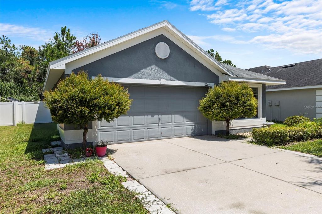 Photo of 10707 Standing Stone Drive, Wimauma, FL 33598 (MLS # TB8420078)