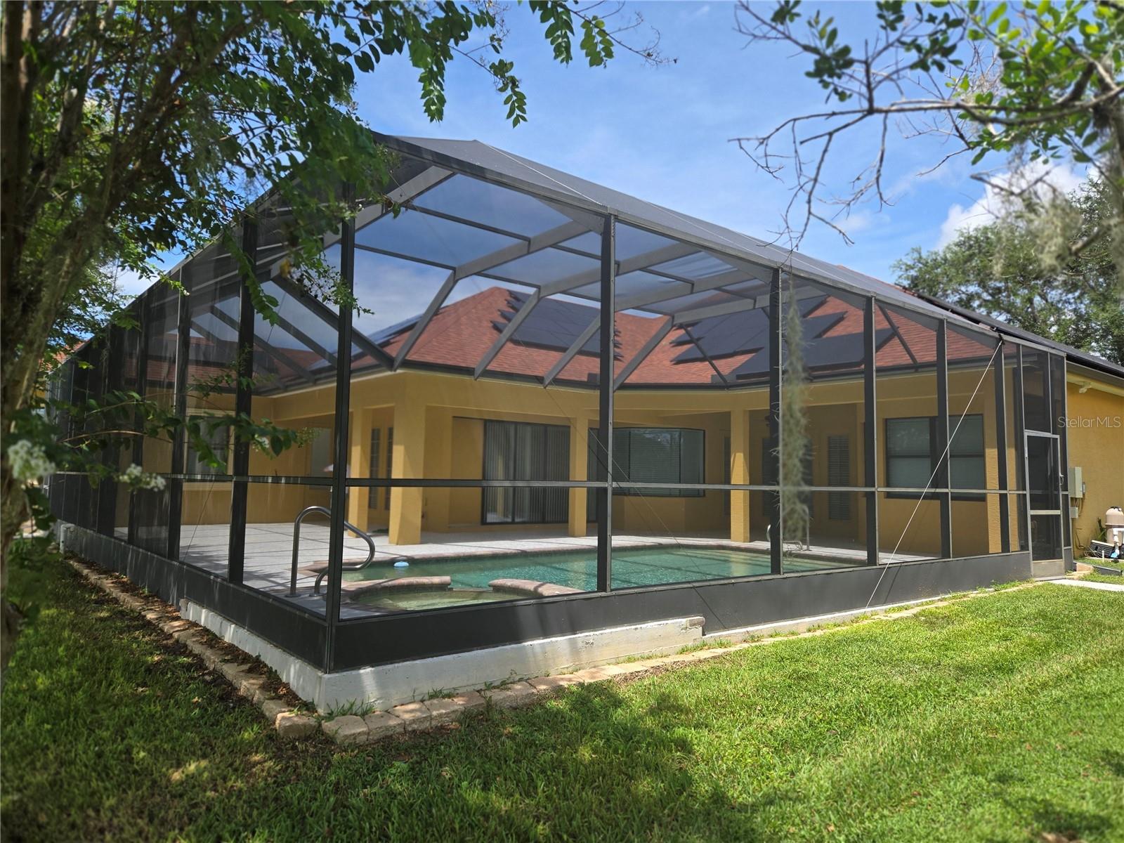 SALANO AT CHAMPIONS CLUB - Residential