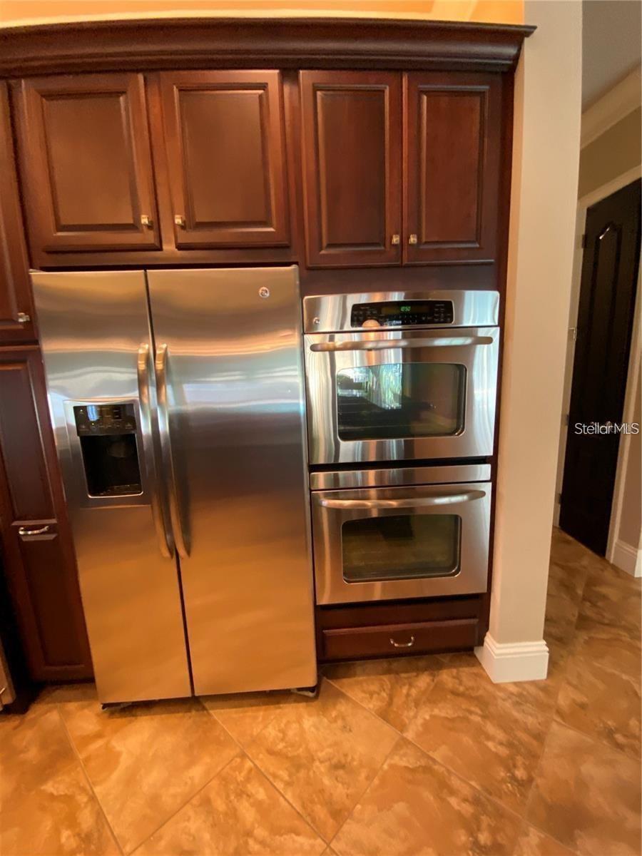 TUSCANA - Residential Lease