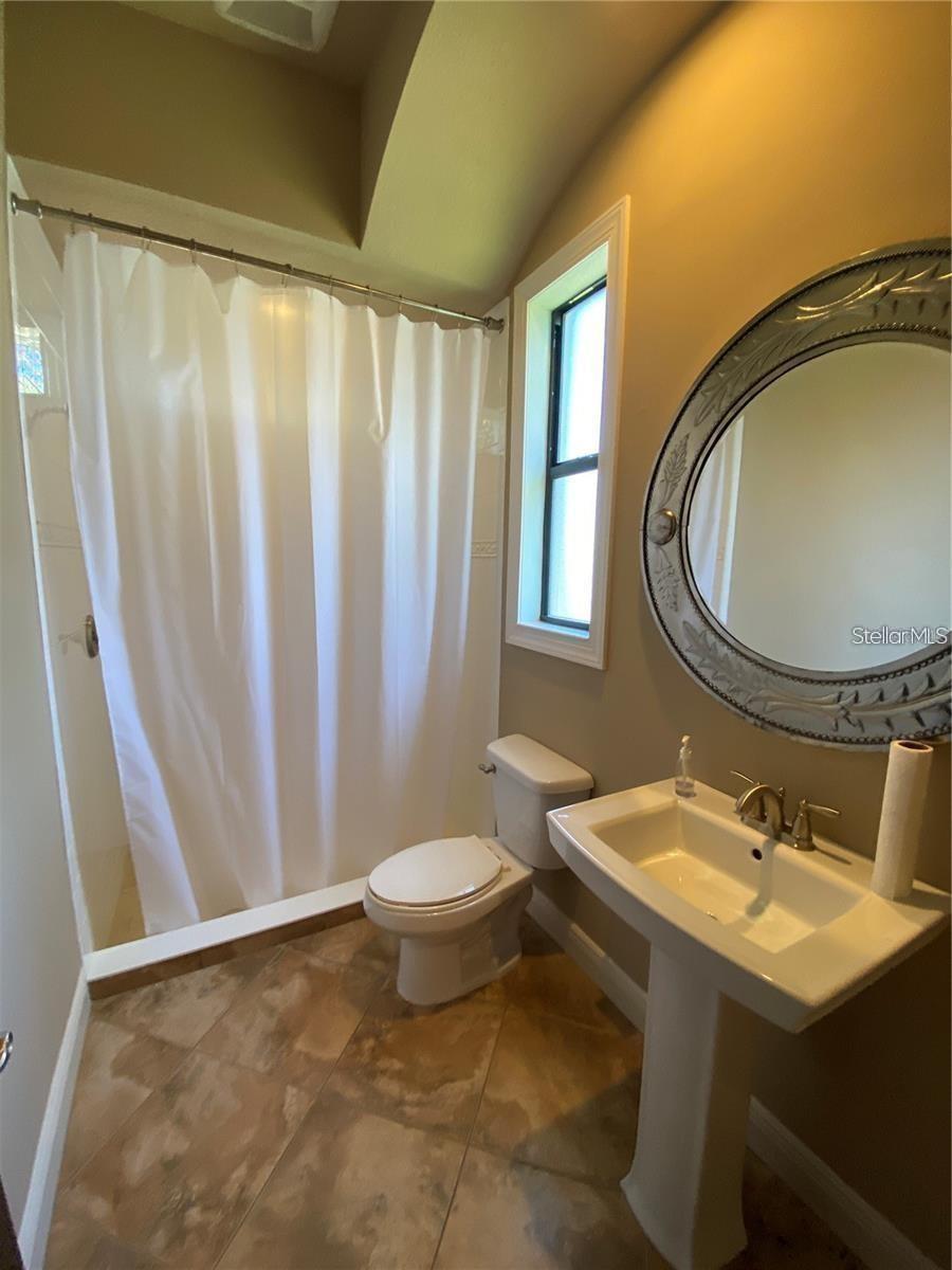 TUSCANA - Residential Lease