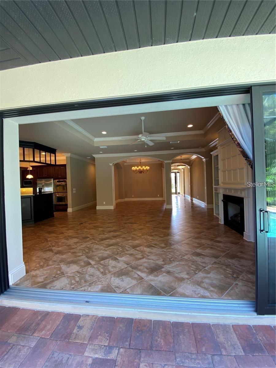 TUSCANA - Residential Lease