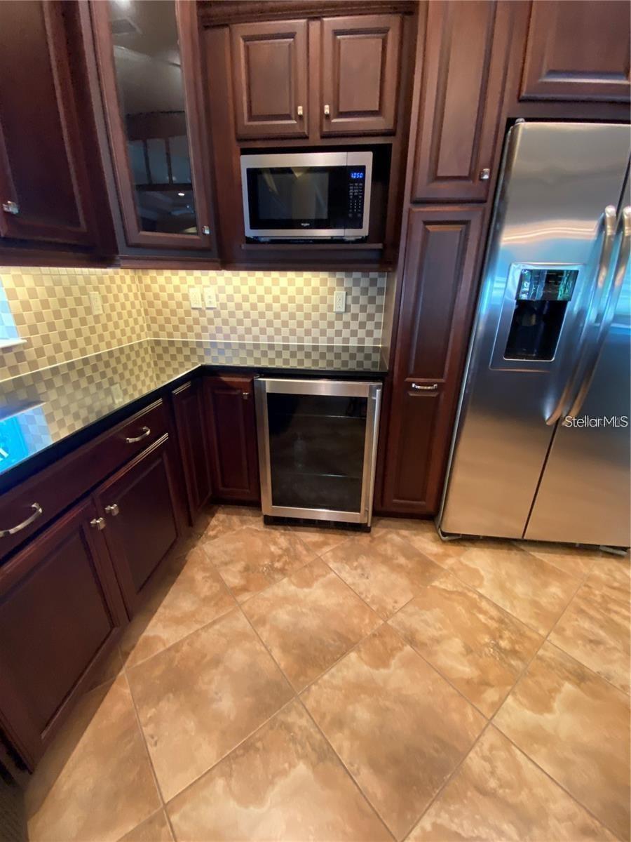 TUSCANA - Residential Lease