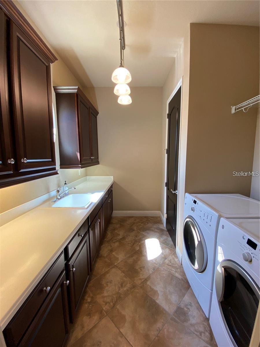 TUSCANA - Residential Lease