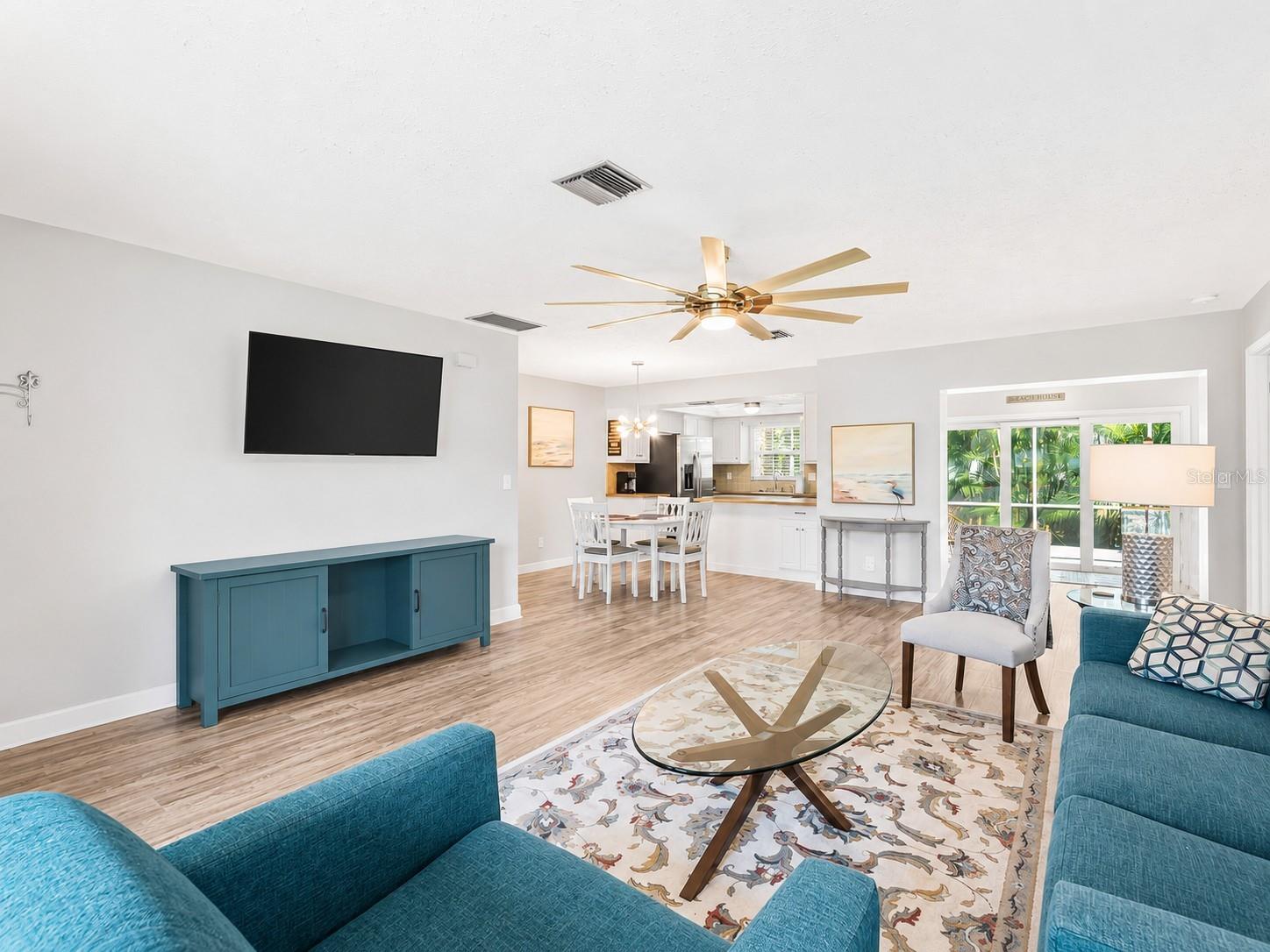 Search Properties for Sale 4 251 PLANTATION ROAD