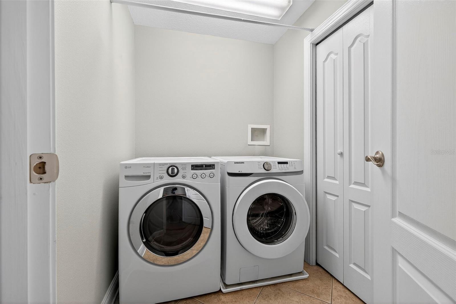 MOORINGS TWNHMS - Residential