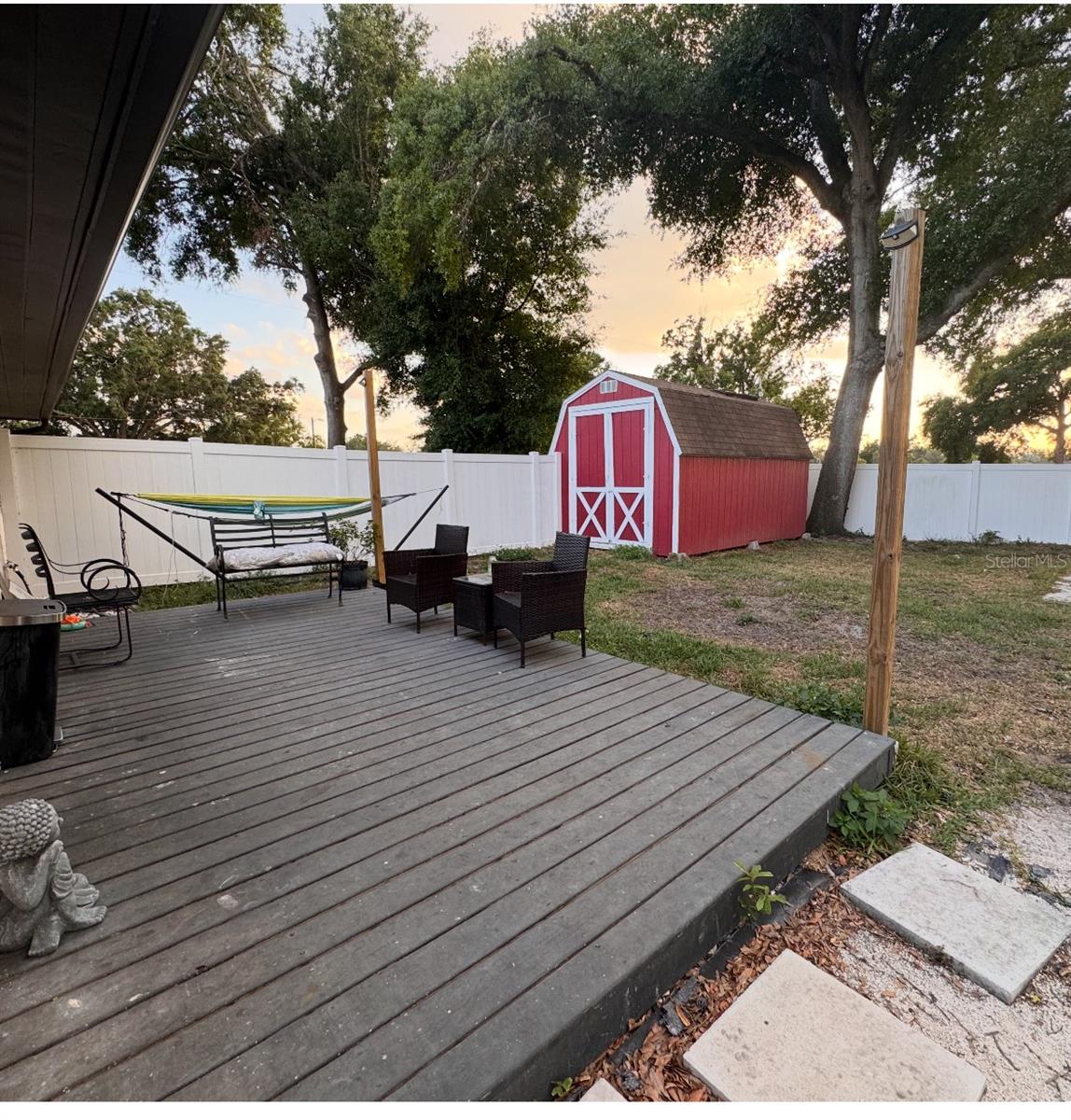 620 LITHIA PINECREST ROAD