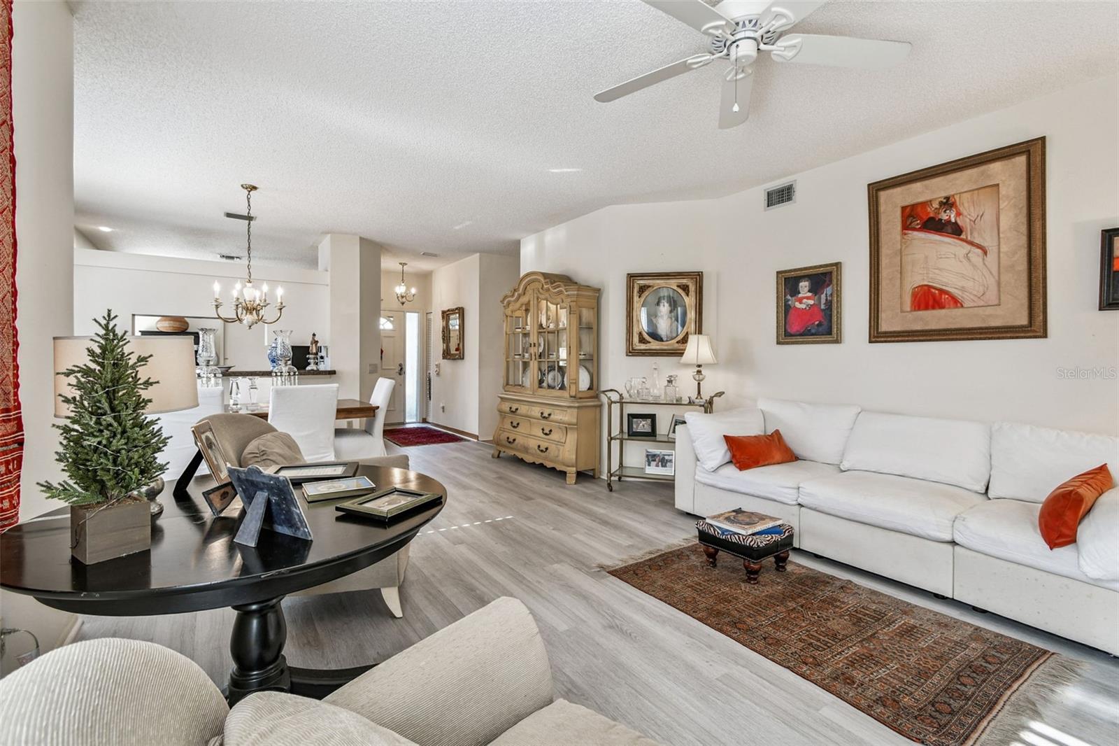 GARDEN LAKES VILLAS SEC 3 - Residential