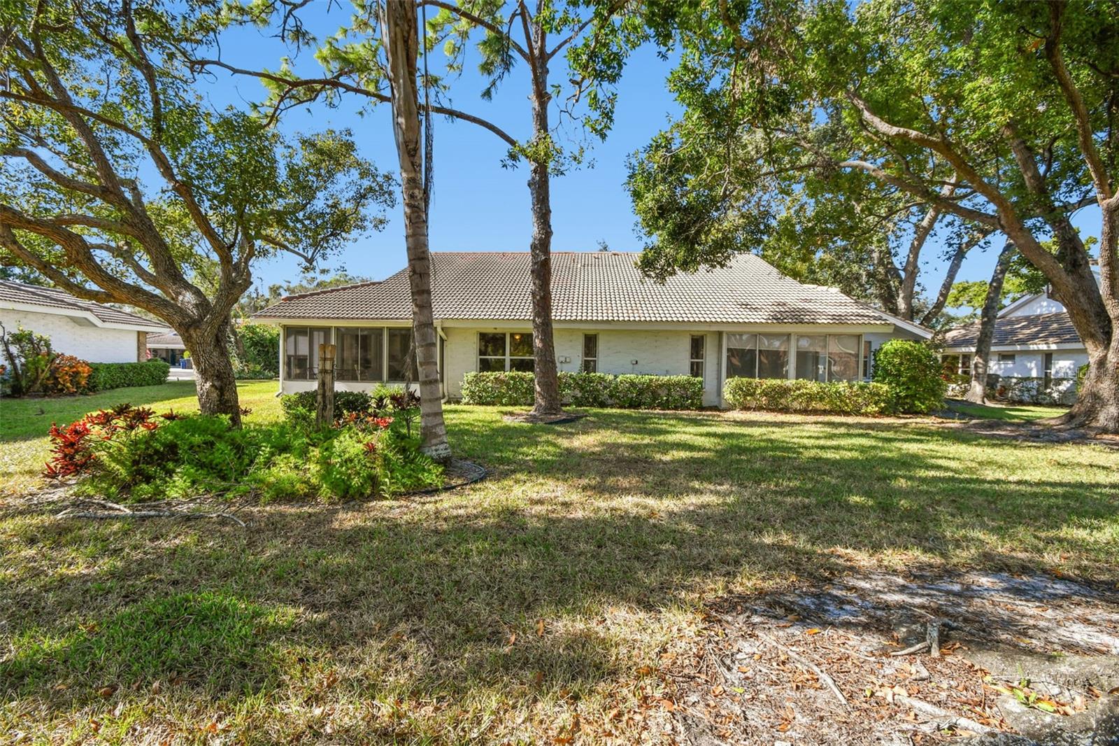 GARDEN LAKES VILLAS SEC 3 - Residential