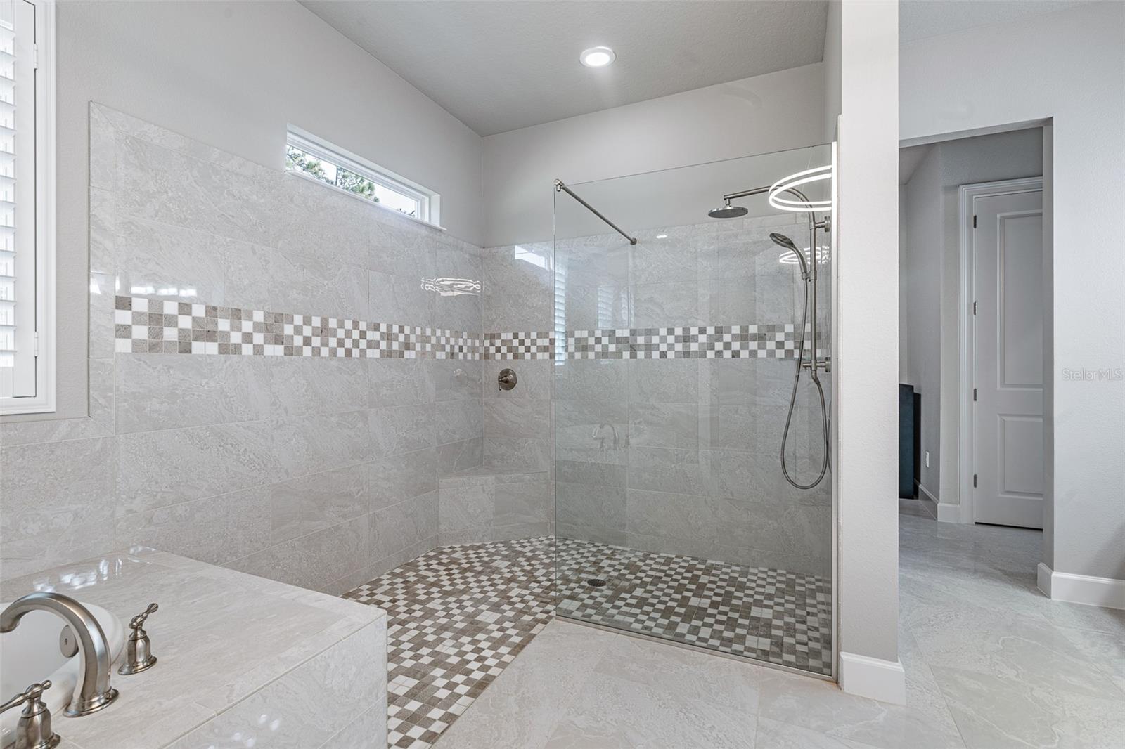 PLANTATION BAY SEC ID-V UN 4 - Residential