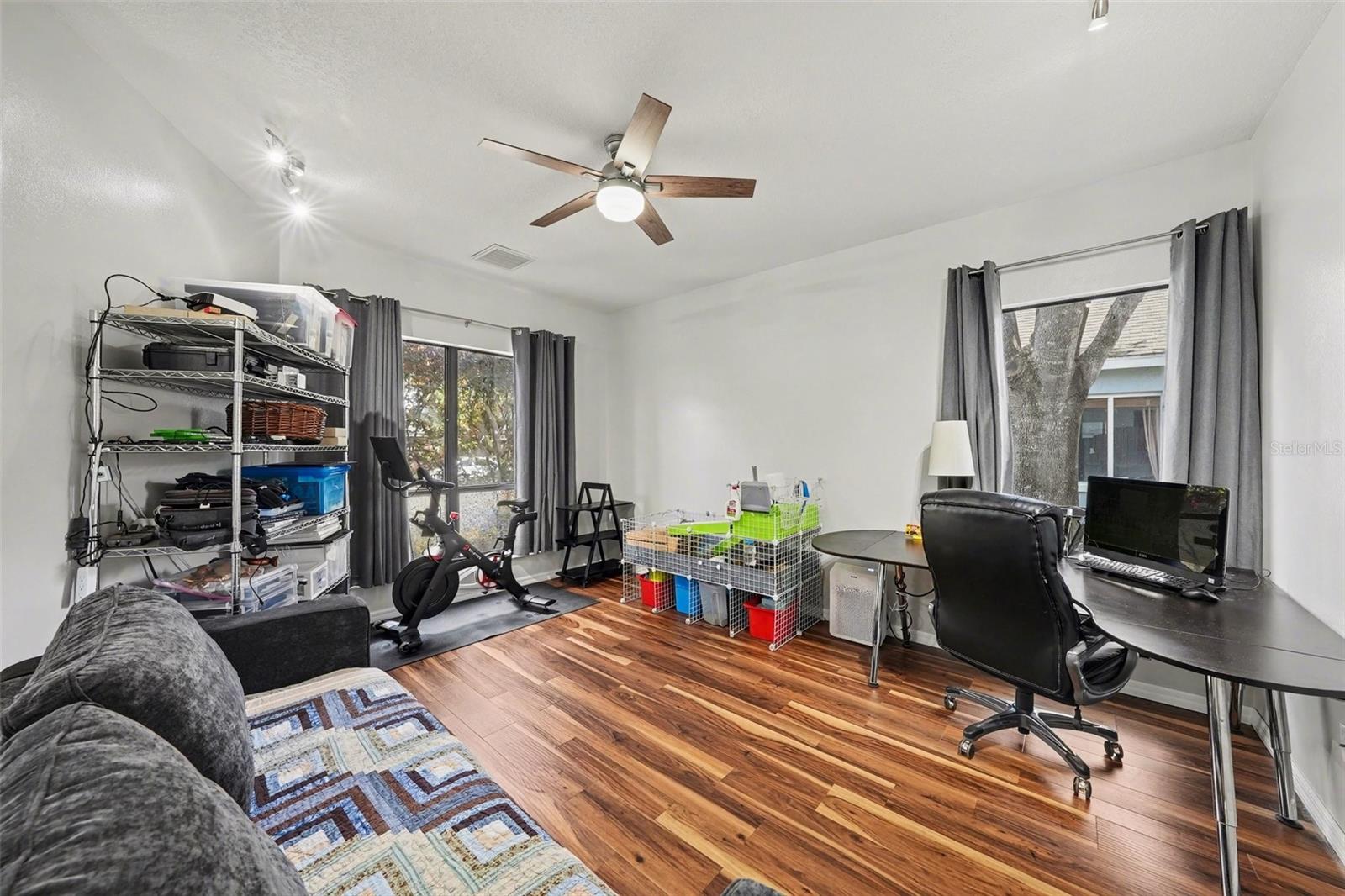 CROSS CREEK UNIT 1 - Residential