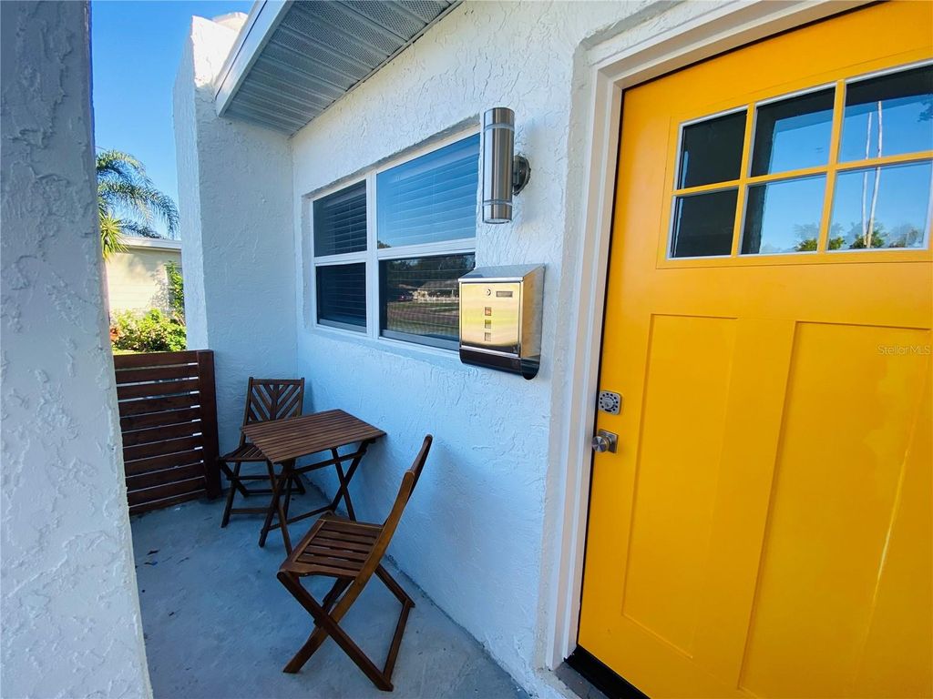 Photo of 210 84th Avenue N, St Petersburg, FL 33702 (MLS # A4667608)