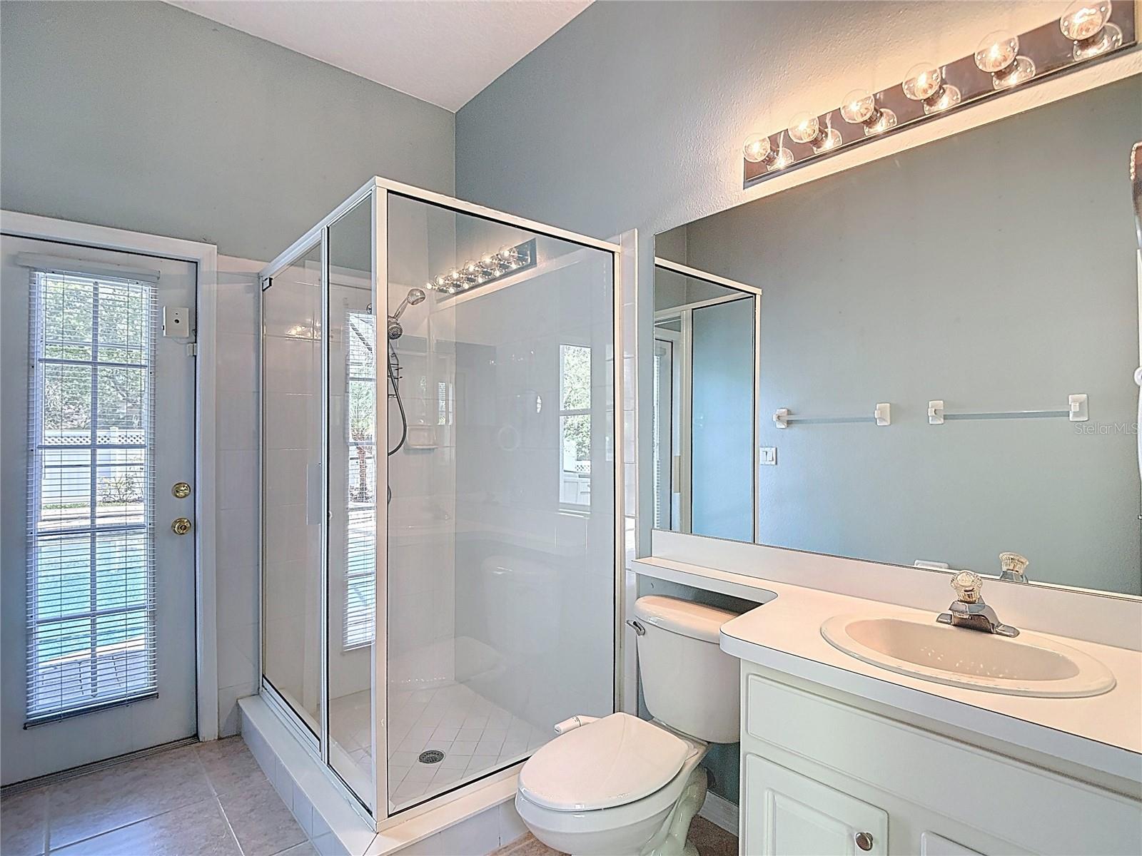 TAMPA PALMS AREA 4 PRCL 21 R - Residential