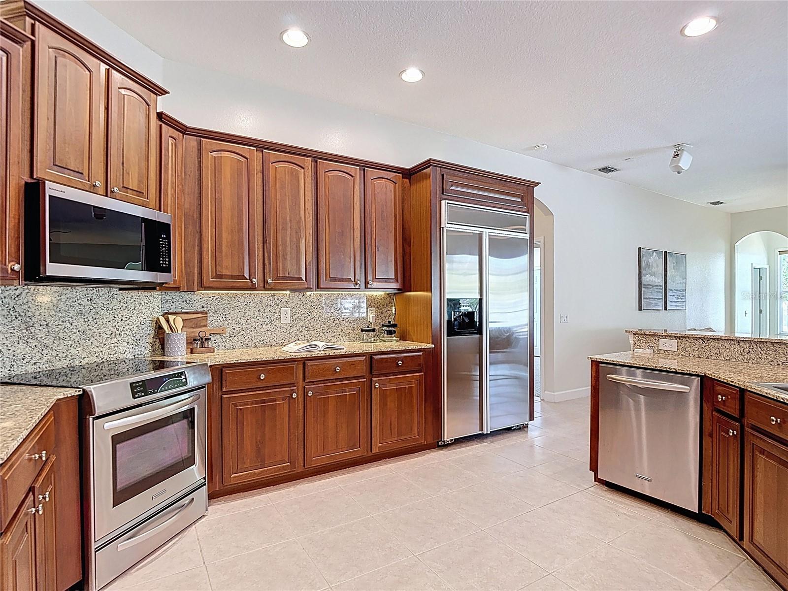 TAMPA PALMS AREA 4 PRCL 21 R - Residential