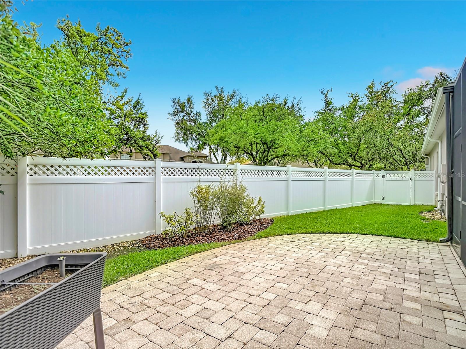 TAMPA PALMS AREA 4 PRCL 21 R - Residential