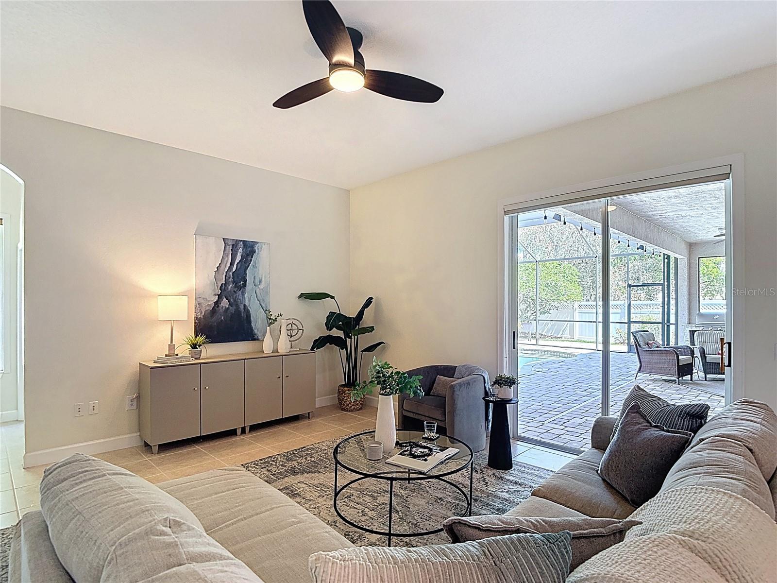 TAMPA PALMS AREA 4 PRCL 21 R - Residential