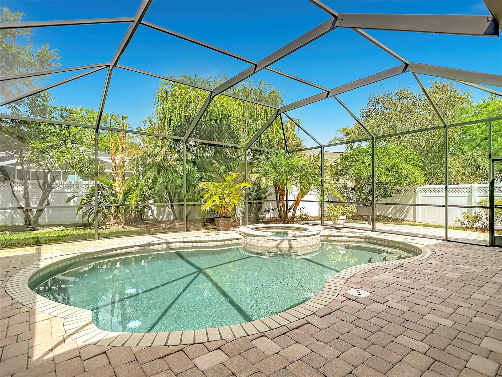 TAMPA PALMS AREA 4 PRCL 21 R - Residential