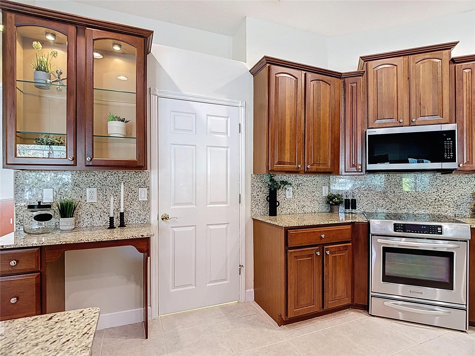 TAMPA PALMS AREA 4 PRCL 21 R - Residential